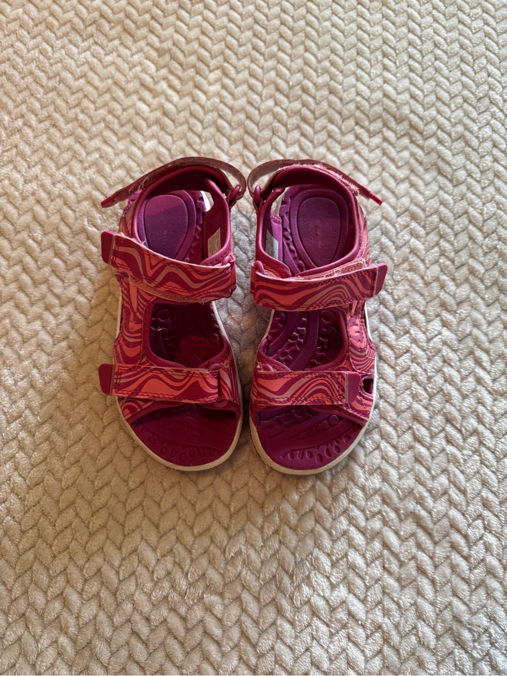 Eddie Bauer Jordan Kids Pink Patterned Open-Toe Sandals Size 2